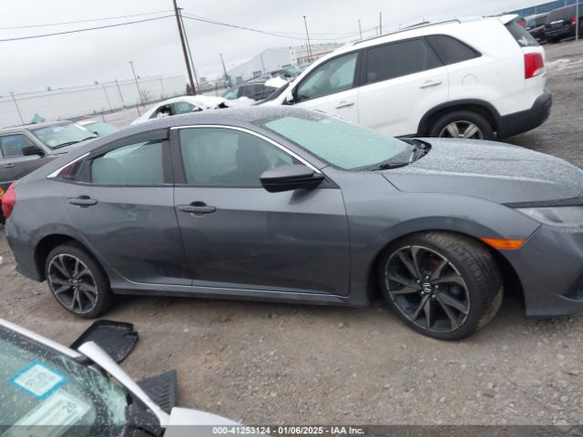 2HGFC2F80KH588640 Honda Civic Sport