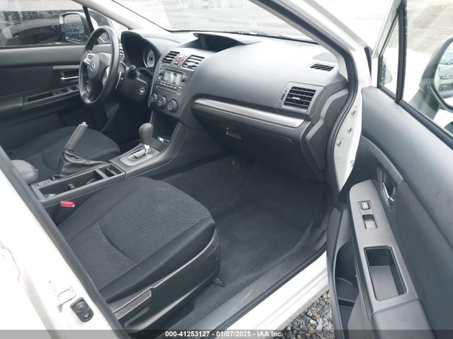 Subaru Impreza 2.0i Premium 2014 JF1GPAC67E8249569 Image 5