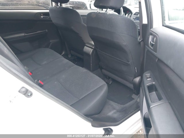 Subaru Impreza 2.0i Premium 2014 JF1GPAC67E8249569 Image 8