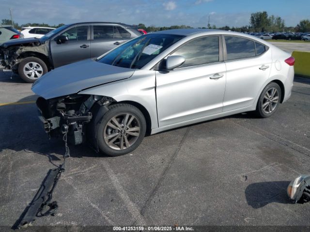 5NPD84LF8HH042268 Hyundai ELANTRA SE