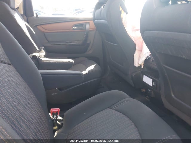 Chevrolet Traverse 1lt 2015 1GNKRGKD7FJ106009 Image 8