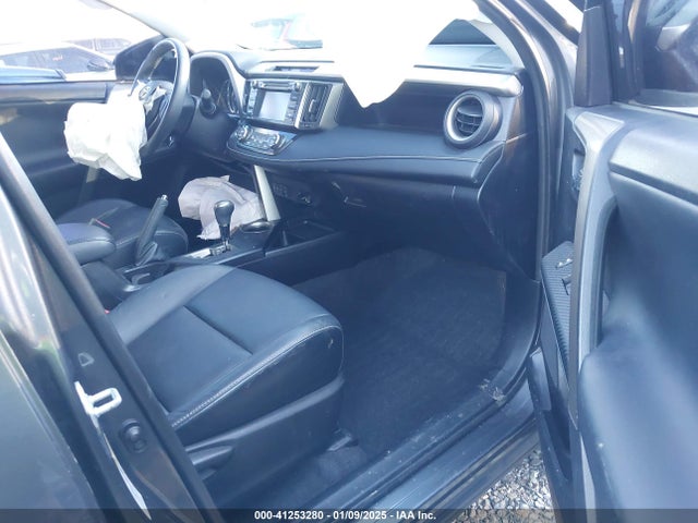 Toyota Rav4 Limited 2015 2T3DFREV7FW235573 Image 5