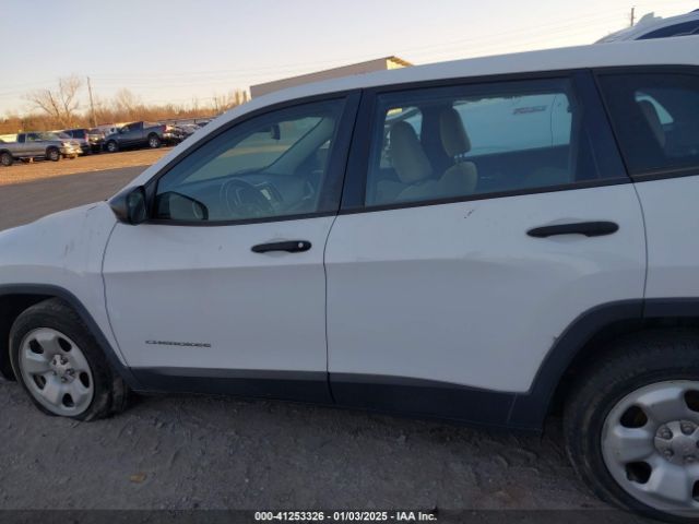 1C4PJLABXGW297069 Jeep Cherokee Sport
