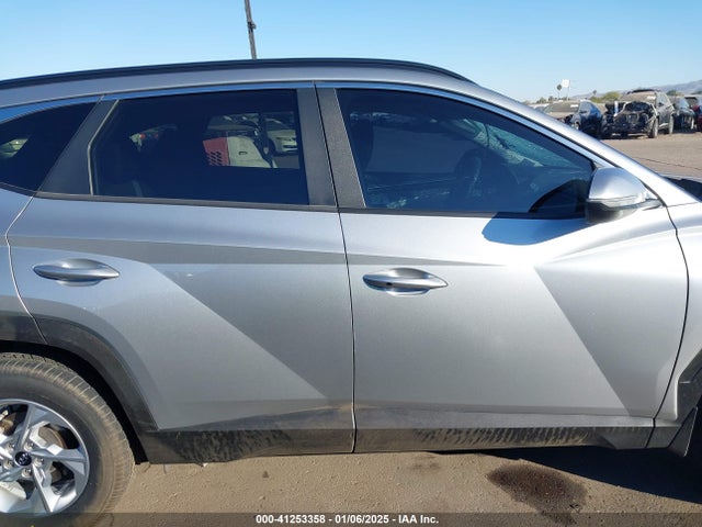 5NMJBCAE6NH106986 Hyundai TUCSON SEL
