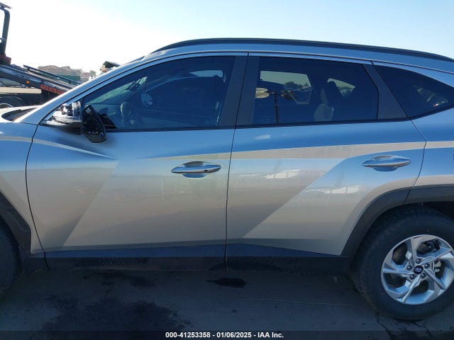 5NMJBCAE6NH106986 Hyundai TUCSON SEL