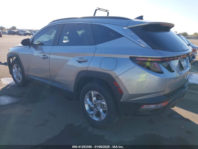 5NMJBCAE6NH106986 Hyundai TUCSON SEL