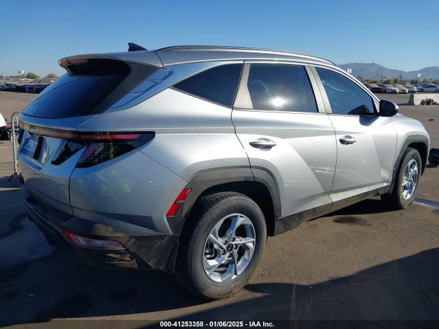 5NMJBCAE6NH106986 Hyundai TUCSON SEL