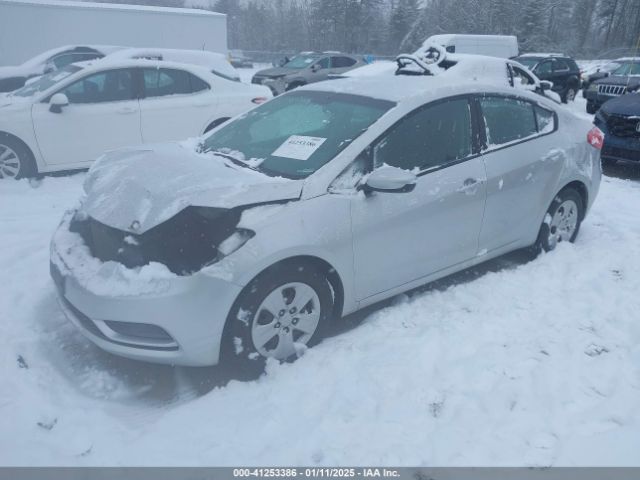 KNAFK4A69F5296613 KIA FORTE LX