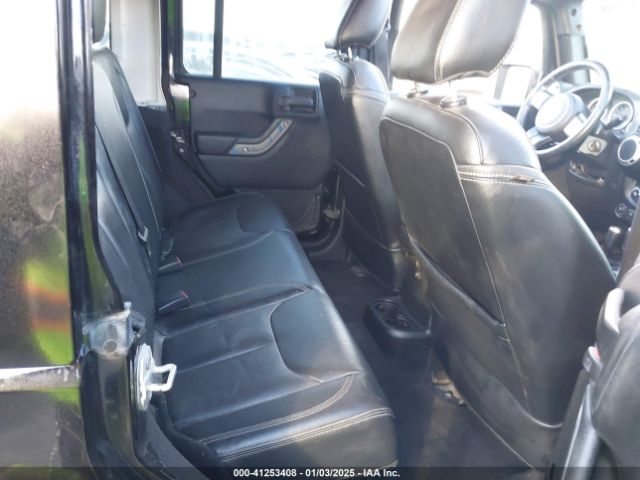1C4HJWEG1HL726260 Jeep Wrangler Unlimited Sahara