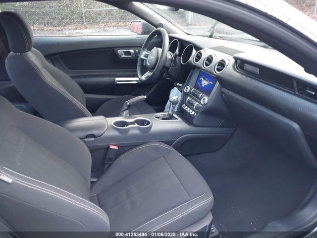 1FA6P8TH8P5100212 Ford Mustang Ecoboost Fastback