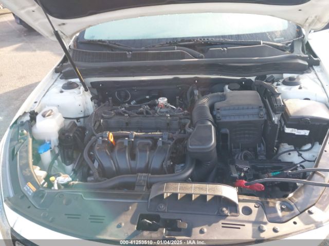 KNAGM4A74E5513135 KIA Optima Lx
