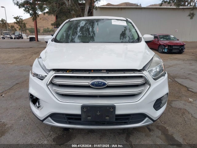 Ford ESCAPE SE 2019 1FMCU0GD1KUB81126 Image 12