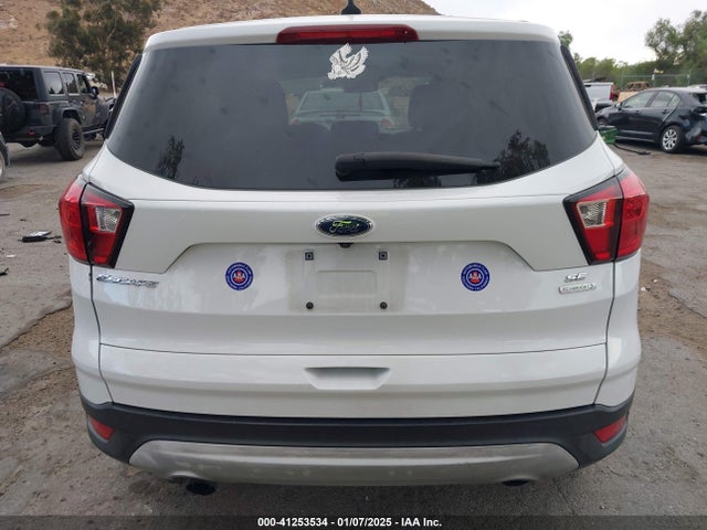 Ford ESCAPE SE 2019 1FMCU0GD1KUB81126 Image 16