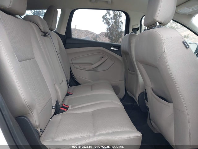 Ford ESCAPE SE 2019 1FMCU0GD1KUB81126 Image 8