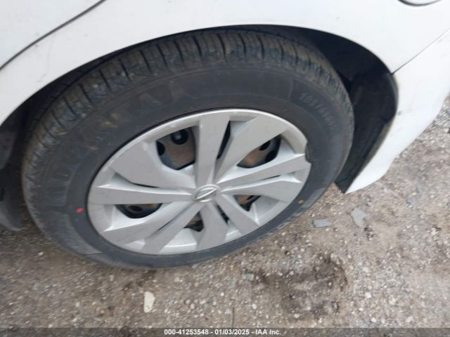 3N1CE2CP9HL365779 Nissan Versa Note Sv
