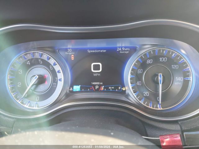 2C3CCAAG5GH151450 Chrysler 300 Limited