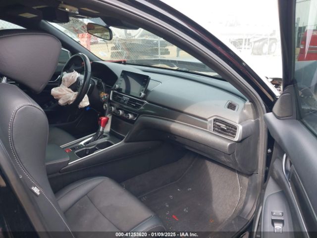 1HGCV1F3XNA061803 Honda Accord Sport