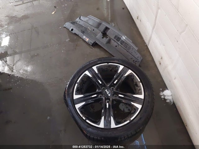 5XXG64J2XRG235179 KIA K5 Gt-line