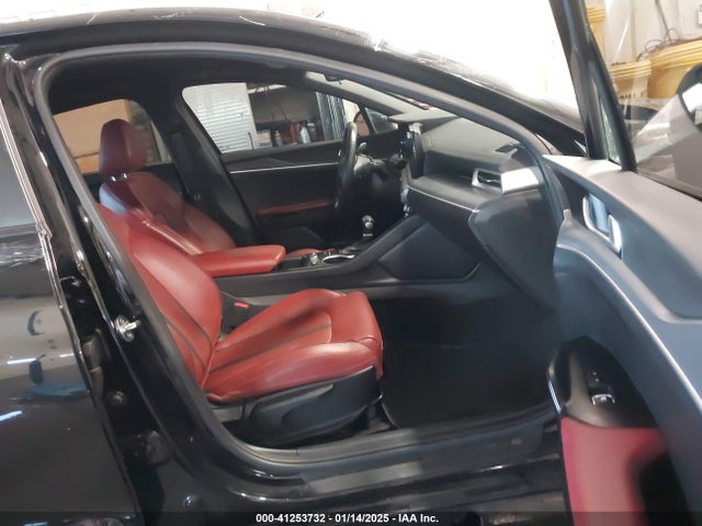 5XXG64J2XRG235179 KIA K5 Gt-line