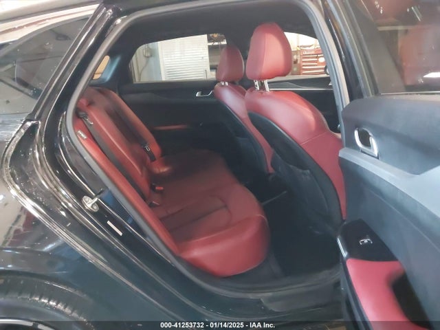 5XXG64J2XRG235179 KIA K5 Gt-line