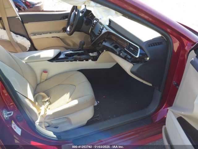 4T1B11HK2JU657132 Toyota CAMRY LE