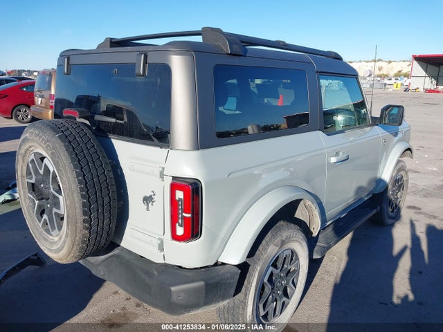 Ford Bronco Outer Banks 2021 1FMDE5AHXMLA71548 Image 4