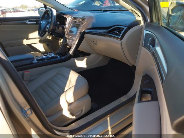3FA6P0PU3HR180025 Ford Fusion Energi Se Luxury