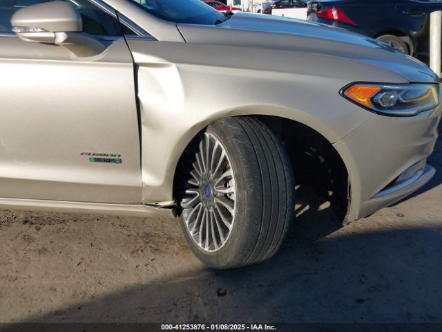 3FA6P0PU3HR180025 Ford Fusion Energi Se Luxury
