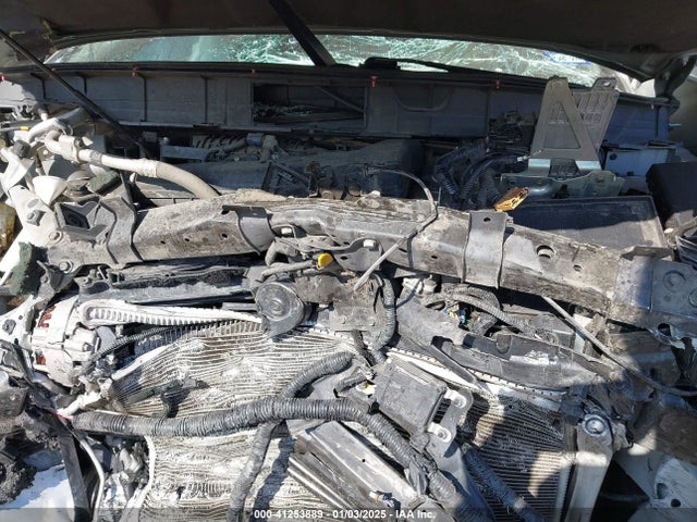 5N1AT2MTXKC762051 Nissan Rogue Sl