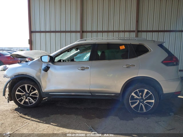 5N1AT2MTXKC762051 Nissan Rogue Sl