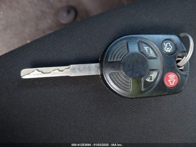 1FADP3F24JL259152 Ford FOCUS SE