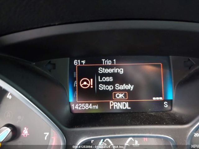 1FADP3F24JL259152 Ford FOCUS SE