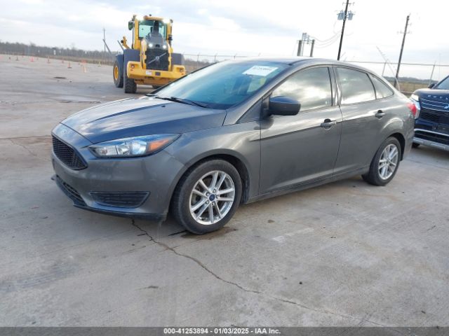 1FADP3F24JL259152 Ford FOCUS SE