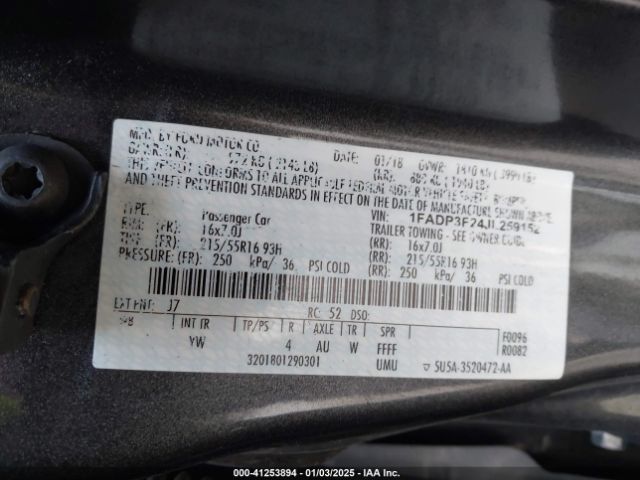1FADP3F24JL259152 Ford FOCUS SE