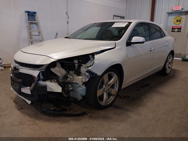 Chevrolet Malibu 2lz 2015 1G11G5SXXFF201359 Image 2