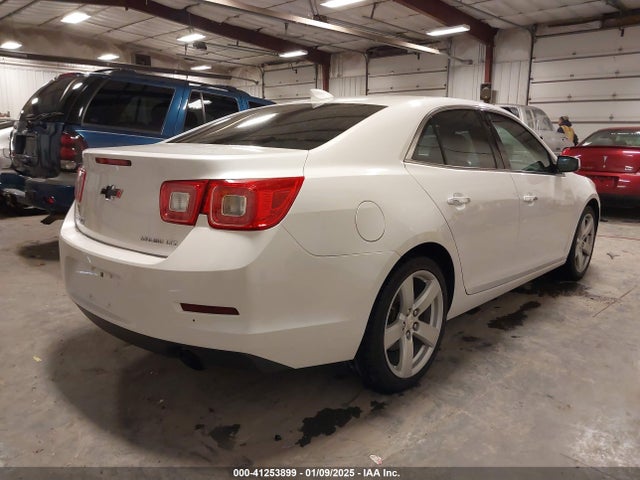 Chevrolet Malibu 2lz 2015 1G11G5SXXFF201359 Image 4