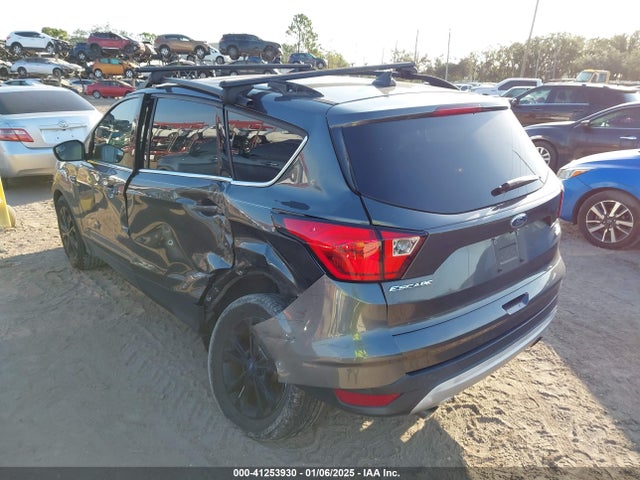 Ford ESCAPE SE 2019 1FMCU0GD8KUC46361 Image 3