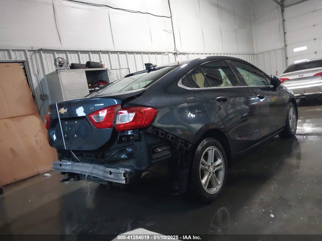 1G1BE5SM0H7126846 Chevrolet Cruze Lt Auto