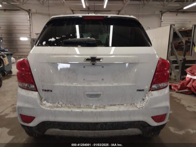 KL7CJPSBXLB328257 Chevrolet Trax Awd Lt