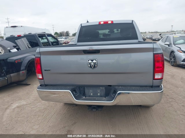 1C6RR6LG1PS518746 RAM 1500 Classic Slt  4x2 5'7 Box