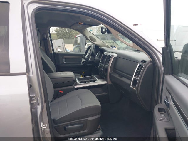 1C6RR6LG1PS518746 RAM 1500 Classic Slt  4x2 5'7 Box