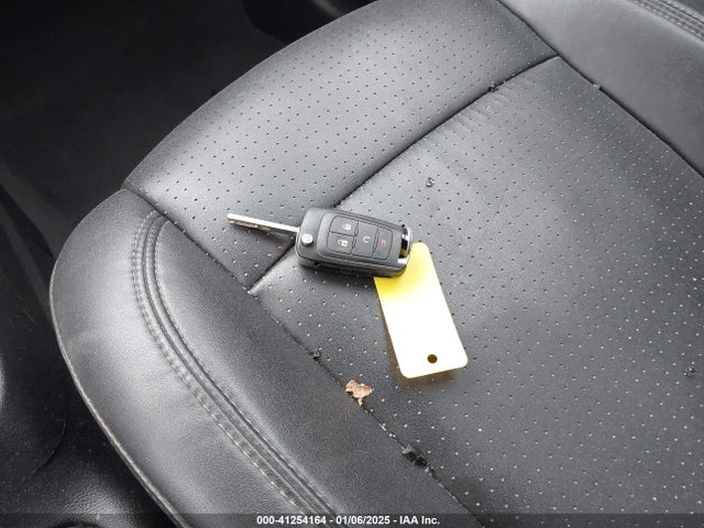 1G1JE6SB3F4216796 Chevrolet Sonic Ltz Auto