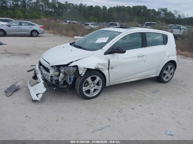 1G1JE6SB3F4216796 Chevrolet Sonic Ltz Auto