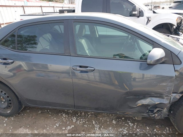Toyota COROLLA LE 2016 5YFBURHE9GP494005 Image 13