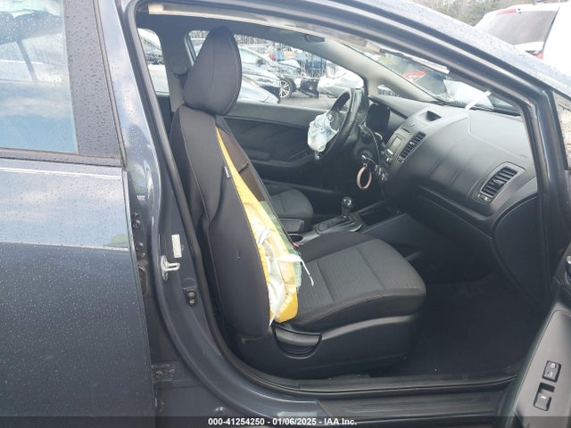 KIA FORTE LX 2016 KNAFX4A69G5469601 Image 5