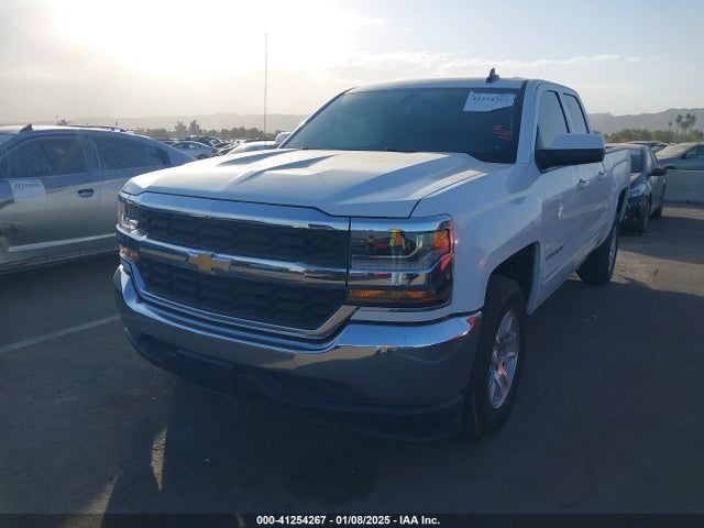 Chevrolet Silverado 1500 Ld Lt 2019 2GCRCPEC9K1105072 Image 2