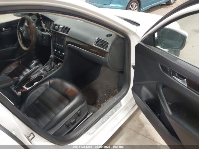 1VWCS7A36EC057394 Volkswagen Passat 1.8t Sel Premium