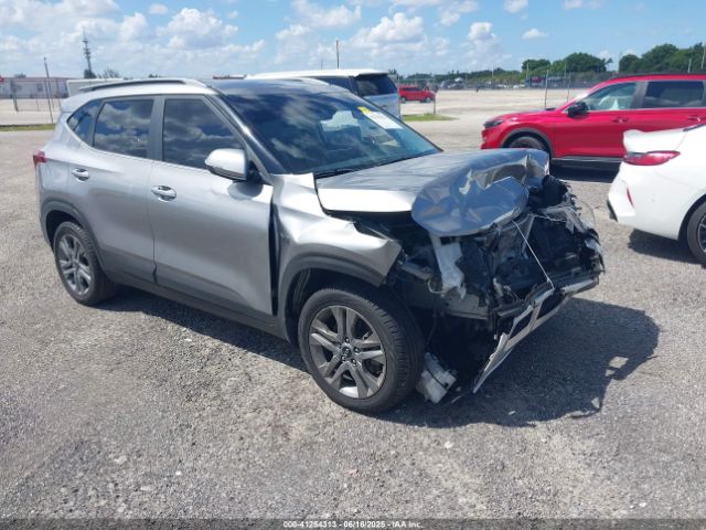 2021 KIA SELTOS KNDEUCAA8M7175466