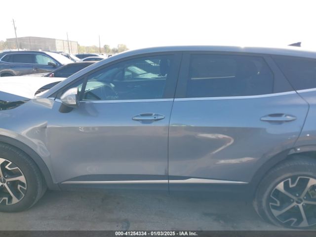 5XYK33AFXPG137813 KIA Sportage Ex