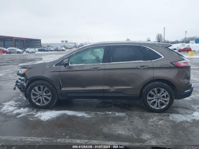 2FMPK4K9XKBB01507 Ford Edge Titanium